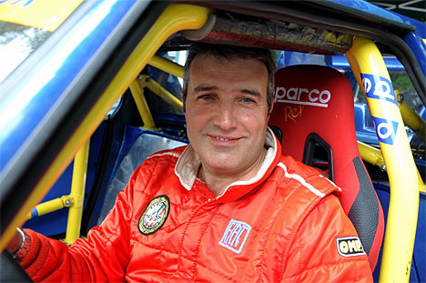 Vincenzo Santangelo var suverænt hurtigste mand i sin Fiat X1/9 Dallara Abarth i Munkebjerg Hill Climb, hvor man fem gange kørte ad bjergvejen fra Vejle Fjord til Munkebjerg Hotel
